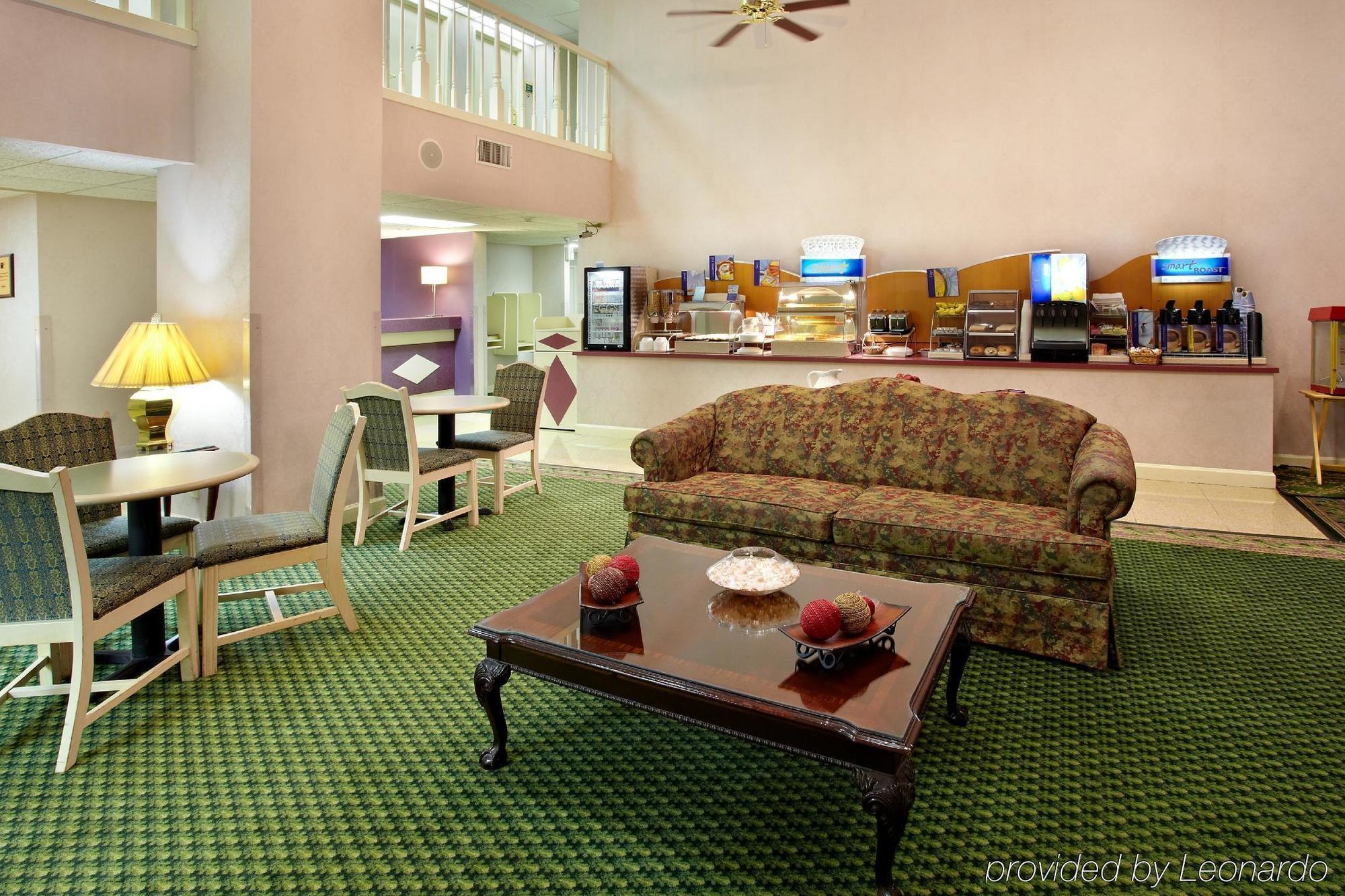 Comfort Inn Pearl Restaurant foto